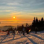 Corso Rustic Luxury Harrachov, In - Out, Free Parking, High Speed Wi-fi, Smart Tv アパート ハルラホフ