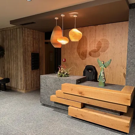 Apartament Corso Rustic Luxury Harrachov, In - Out, Free Parking, High Speed Wi-fi, Smart Tv *