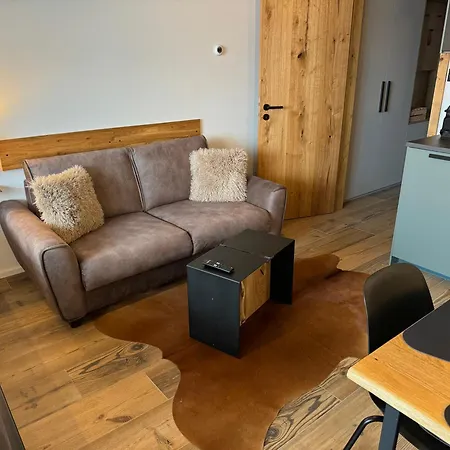 Corso Rustic Luxury Harrachov, In - Out, High Speed Wi-fi, Smart Tv *