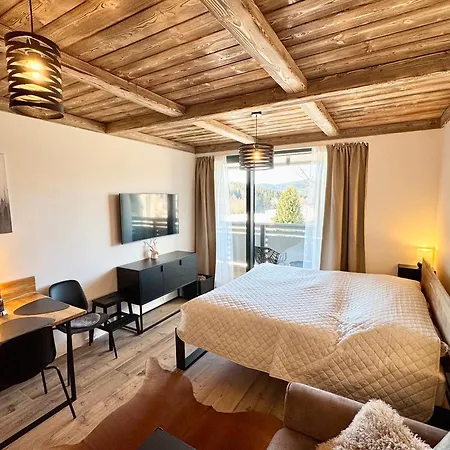 Corso Rustic Luxury Harrachov, In - Out, High Speed Wi-fi, Smart Tv Apartment